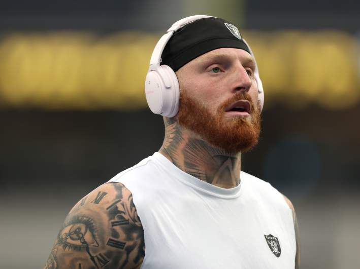 Las Vegas Raiders v Los Angeles Chargers