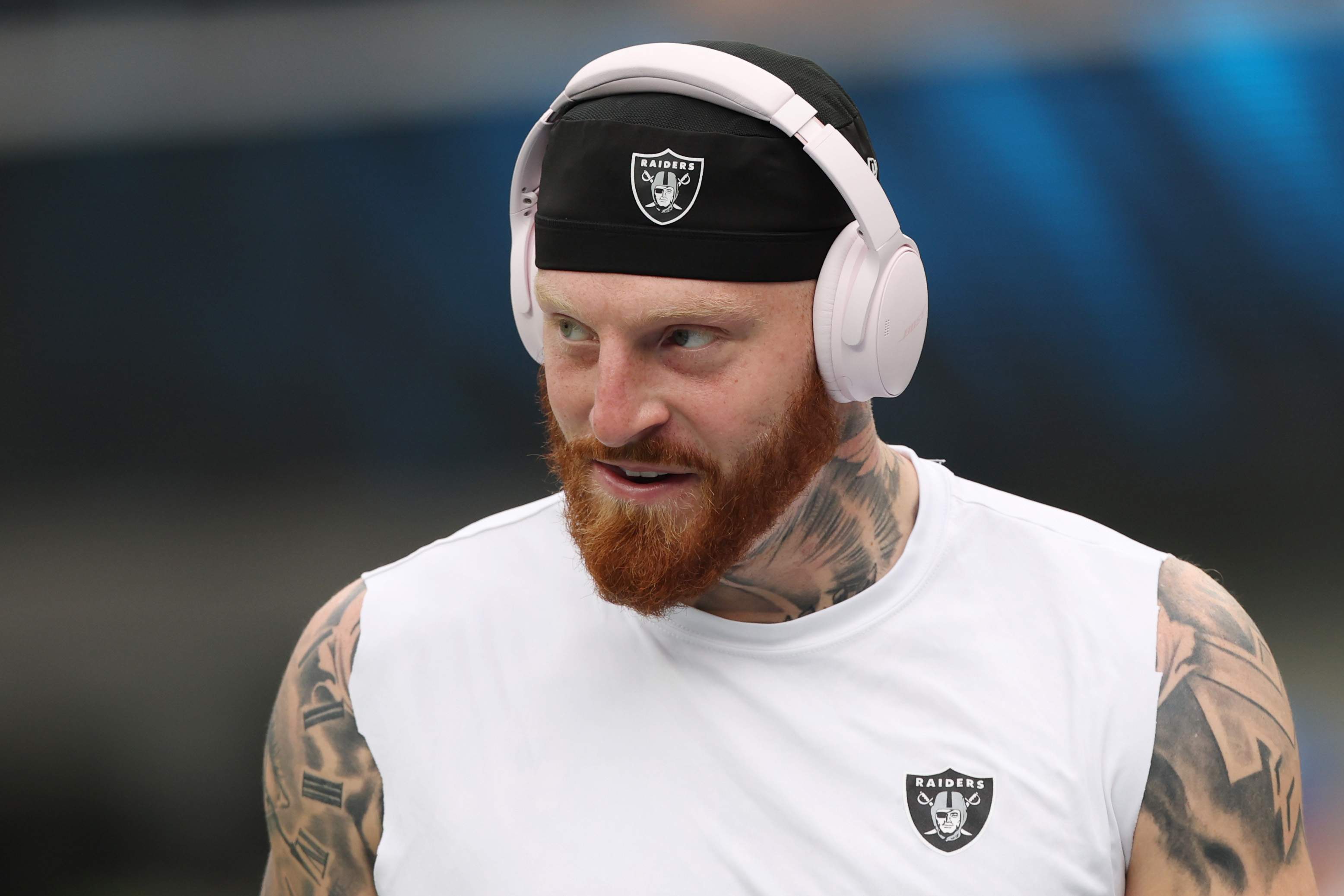 Las Vegas Raiders v Los Angeles Chargers
