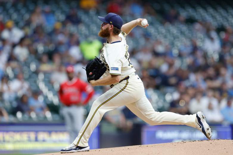Los Angeles Angels v Milwaukee Brewers