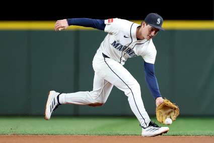 Seattle Mariners Cole Young Named Gold Glove Finalist