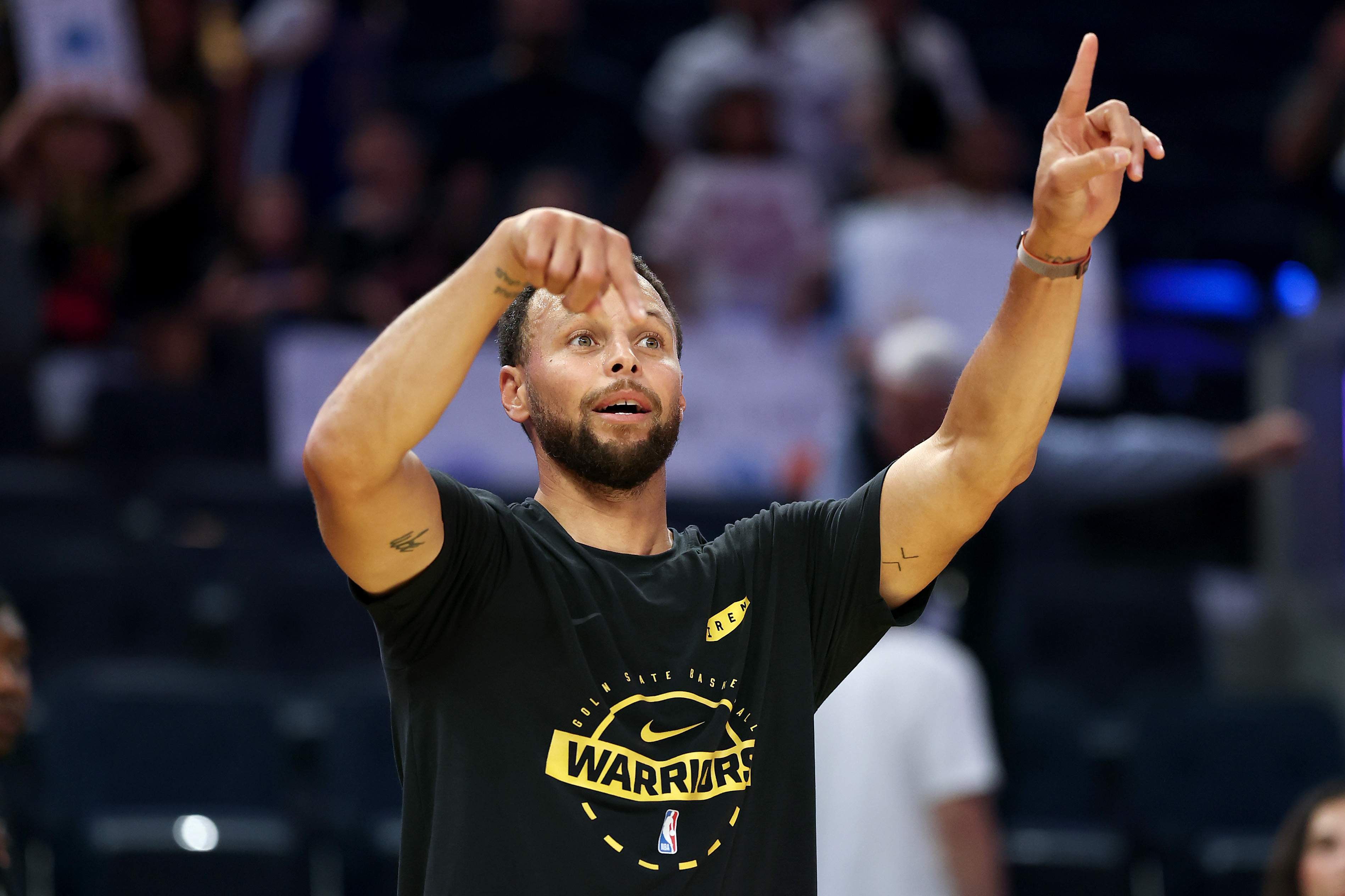 Los Angeles Lakers v Golden State Warriors