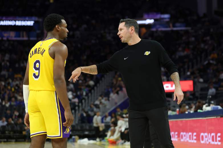 Los Angeles Lakers v Golden State Warriors