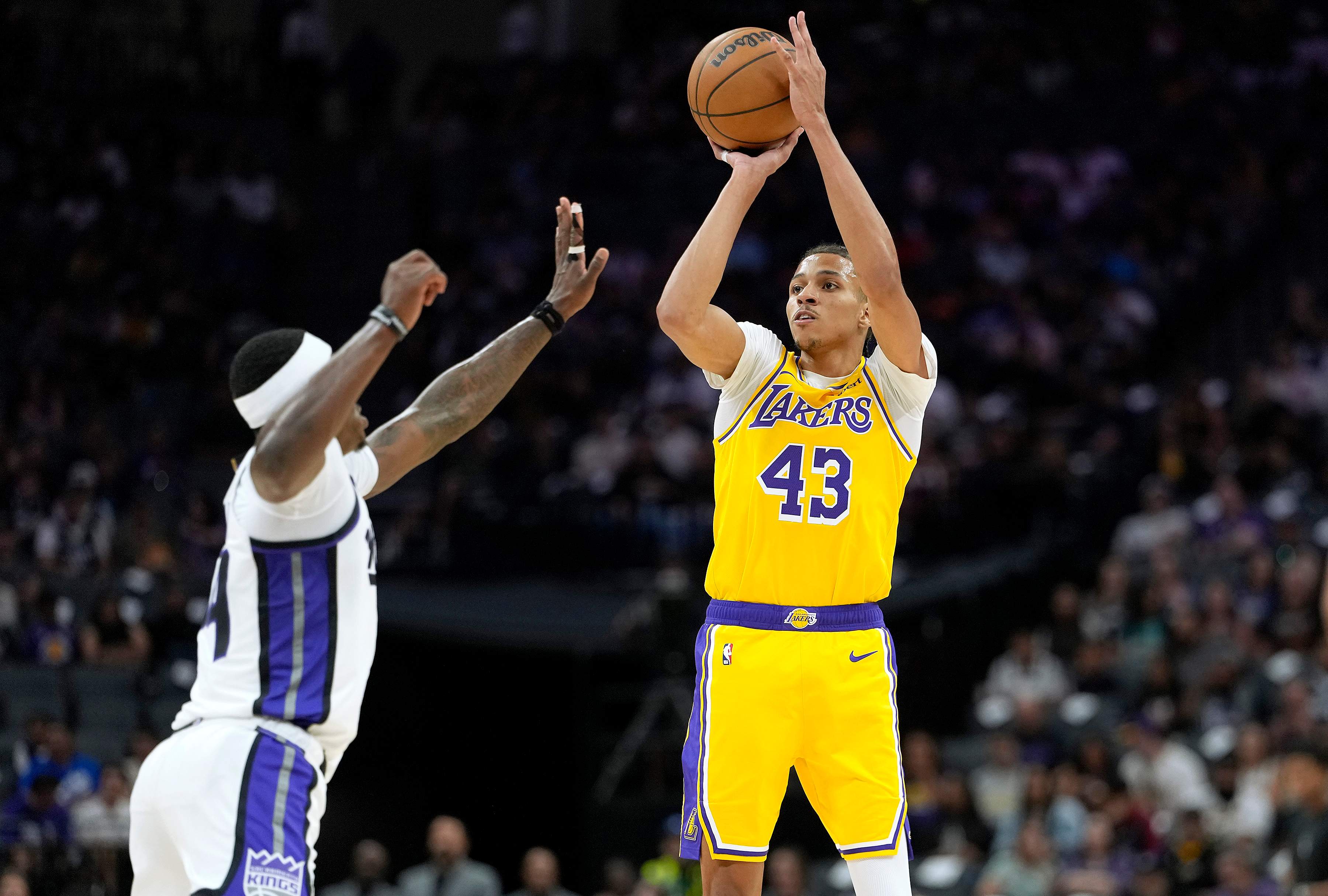 Los Angeles Lakers v Sacramento Kings