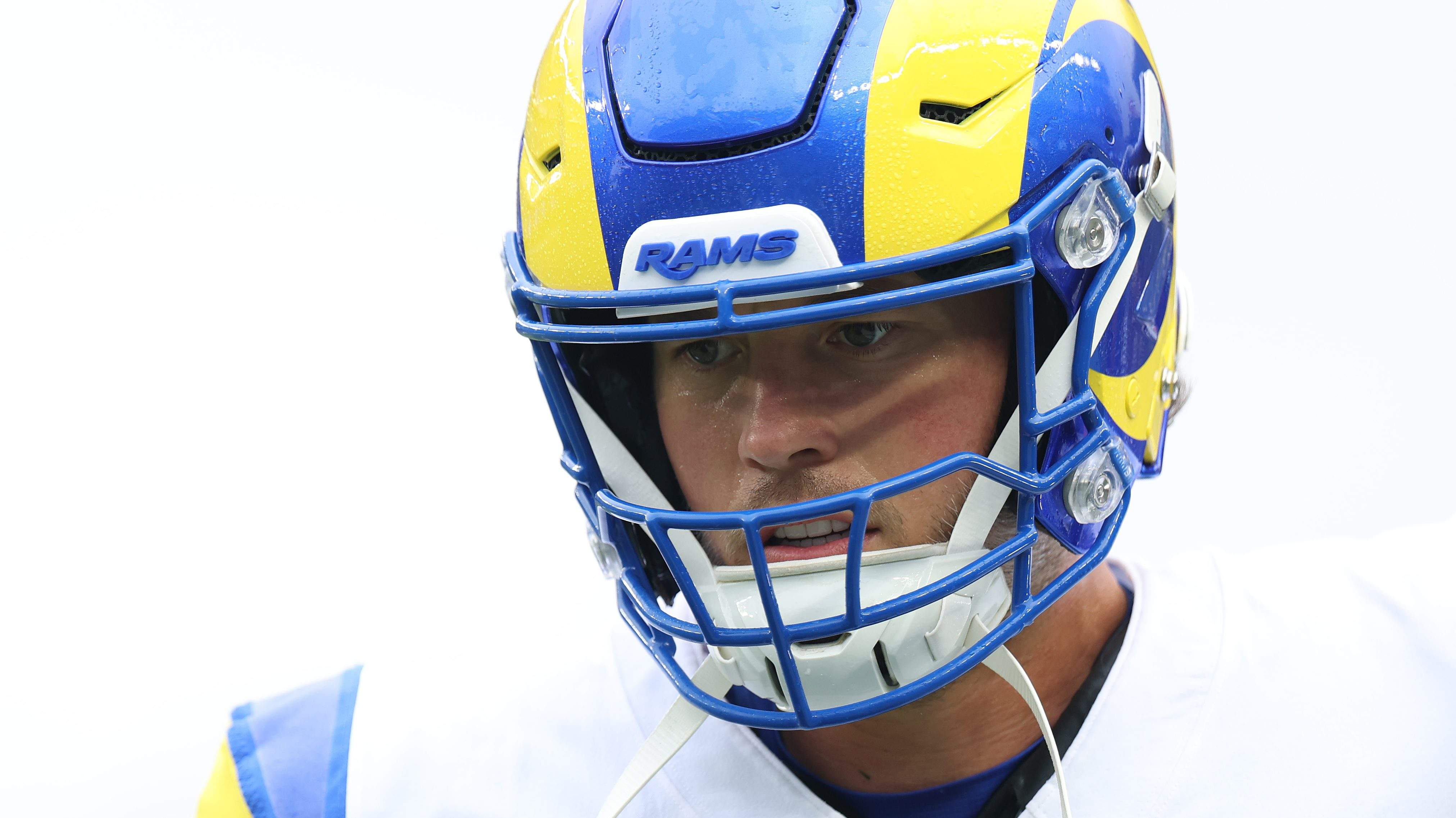 Matthew Stafford Gets Unfortunate Career News Amid INT Frenzy During Eagles Game