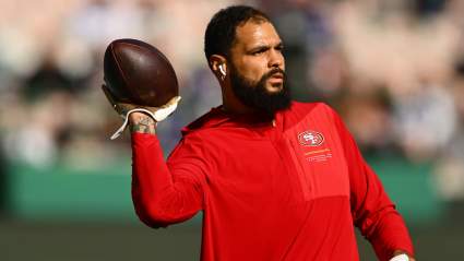 49ers Insider Issues Strong Message After Mike Evans Injury