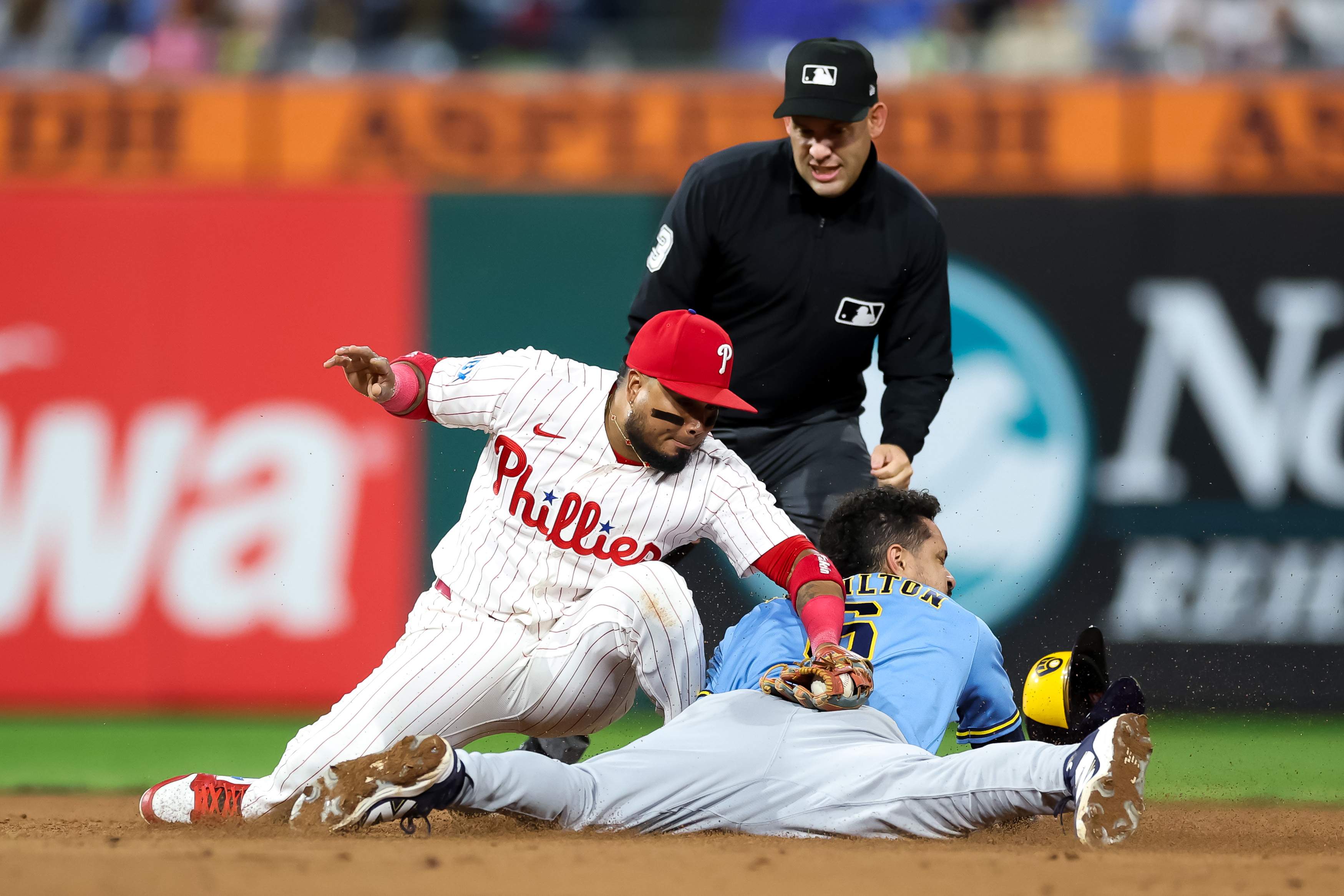Milwaukee Brewers v Philadelphia Phillies
