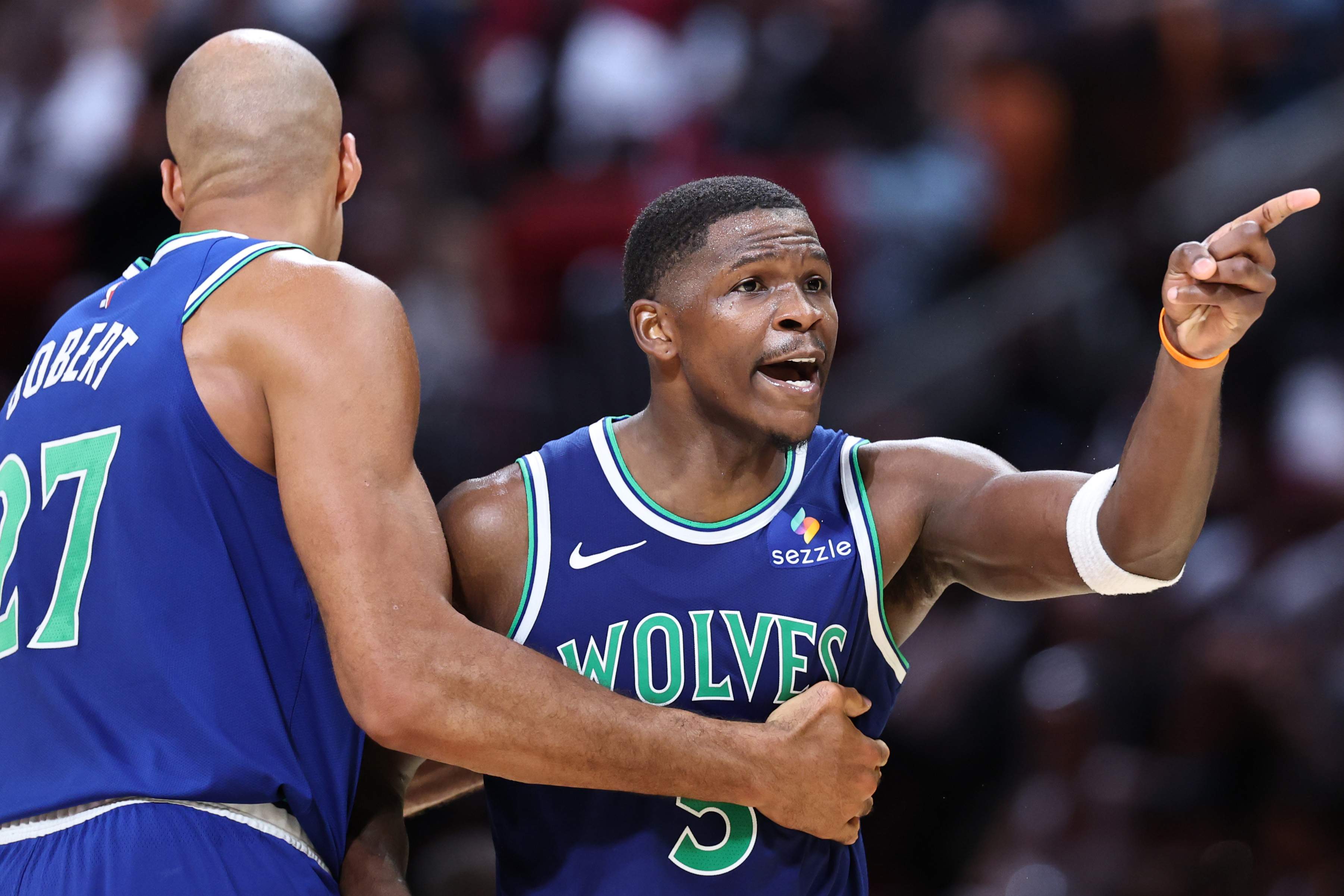 Minnesota Timberwolves v Miami Heat