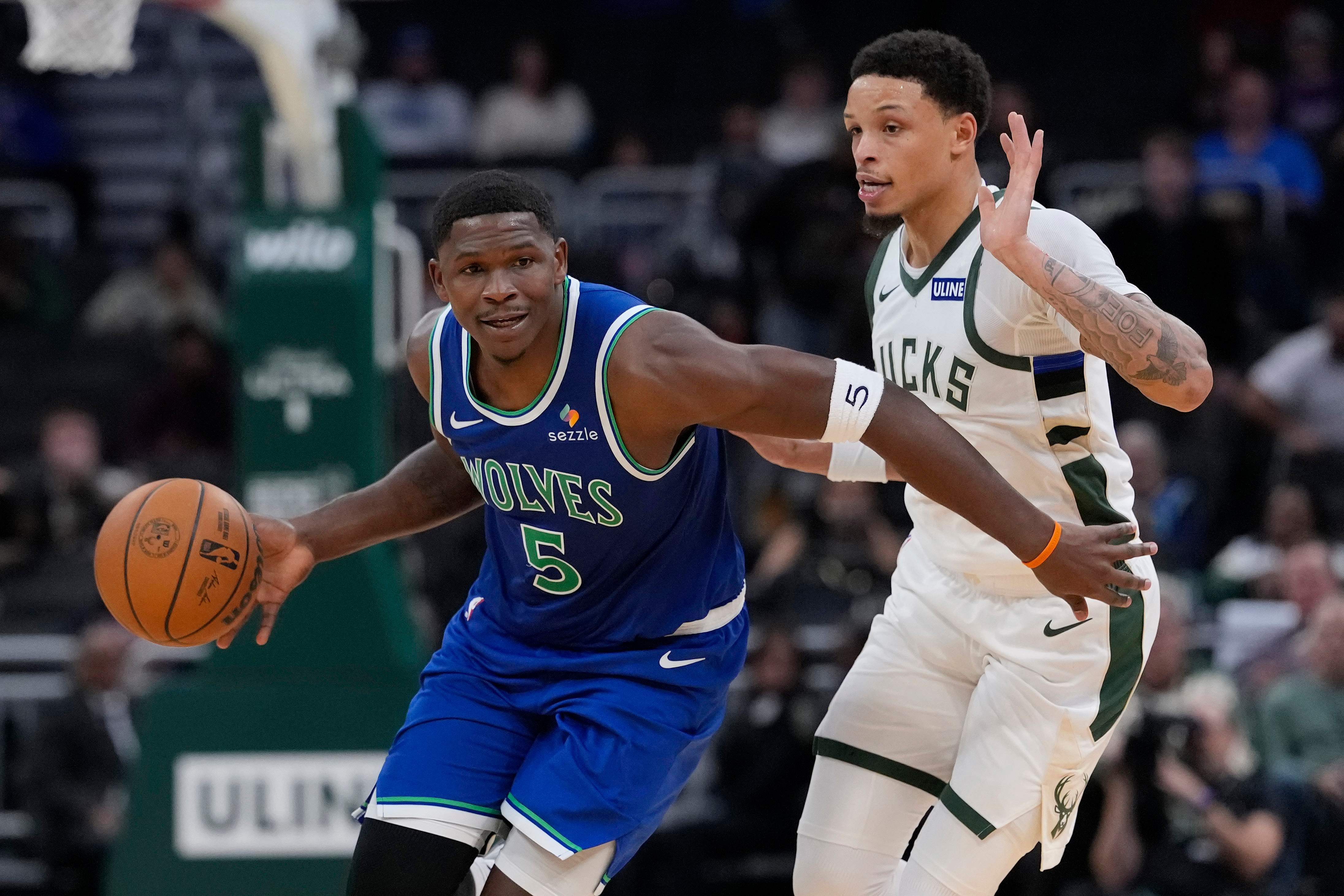 Minnesota Timberwolves v Milwaukee Bucks