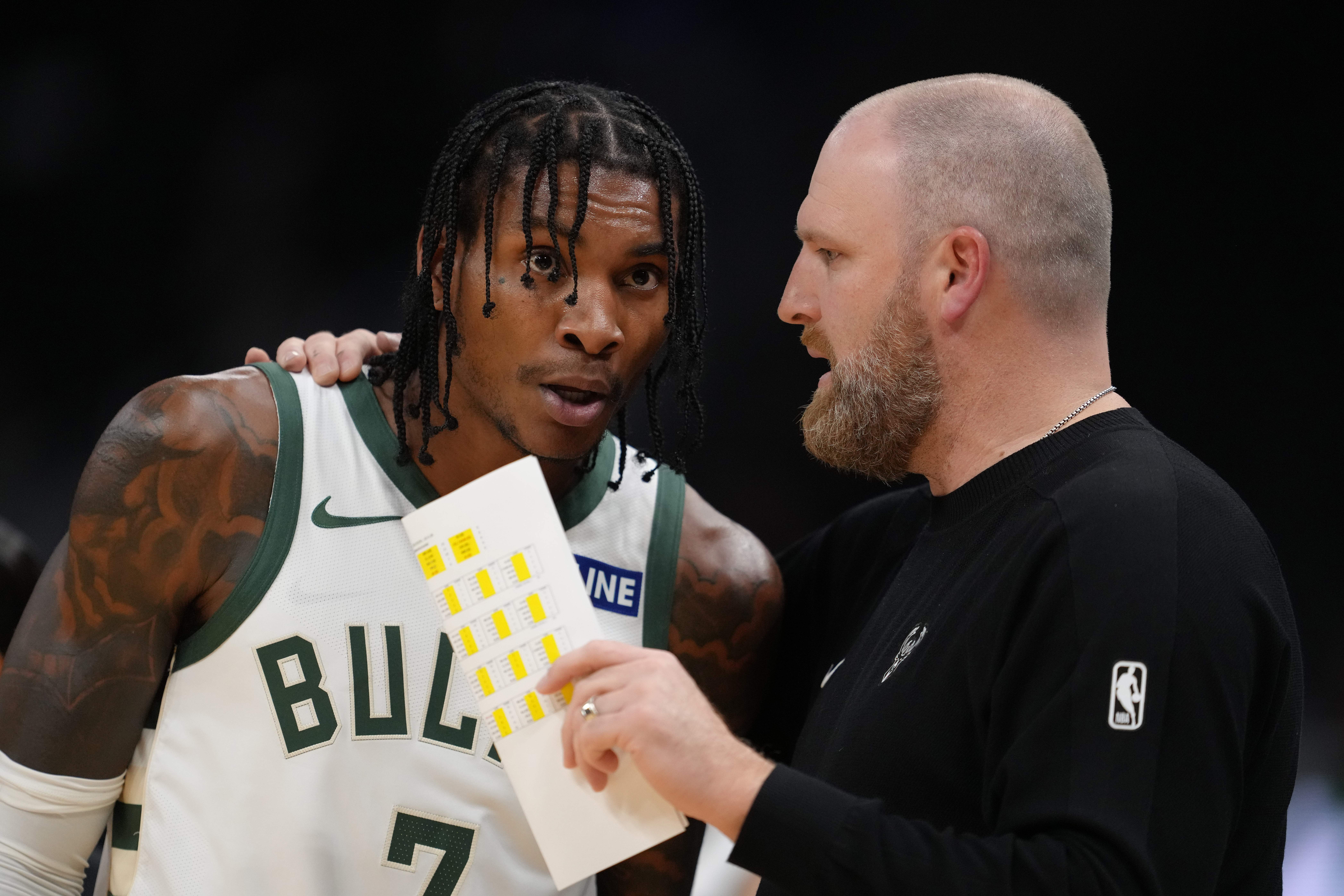 Minnesota Timberwolves v Milwaukee Bucks