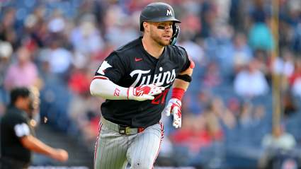 New York Yankees Urged to Sign $15.5M Star Catcher in Major Offseason Move