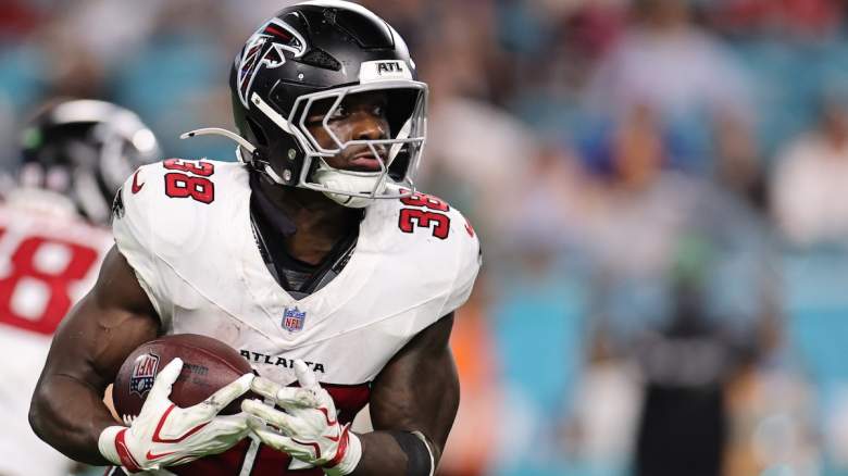 Nate Carter #38 of the Atlanta Falcons rushes