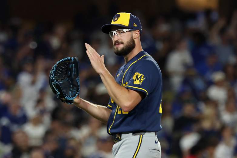 National League Championship Series: Milwaukee Brewers v Los Angeles Dodgers - Game Four