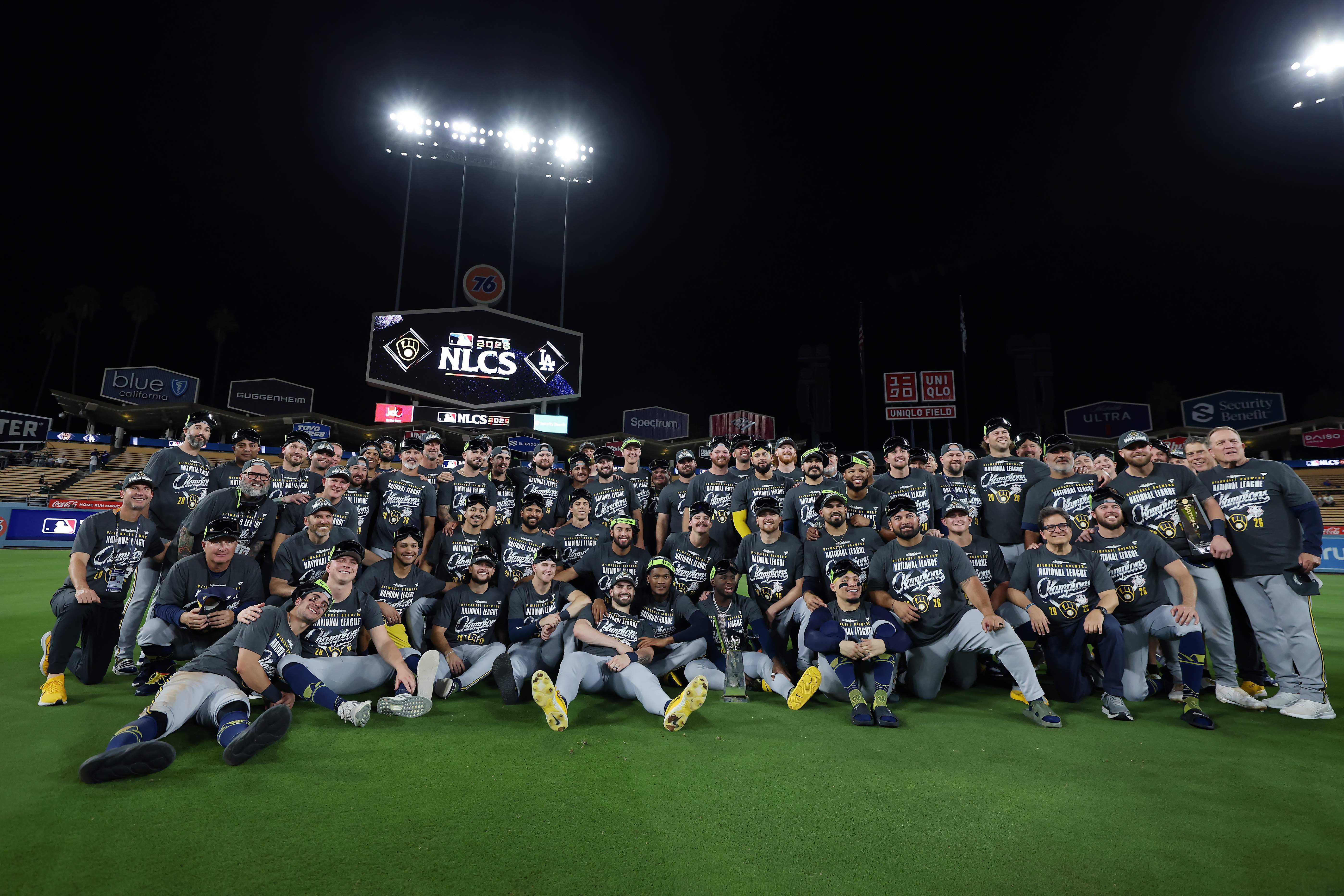 National League Championship Series: Milwaukee Brewers v Los Angeles Dodgers - Game Four