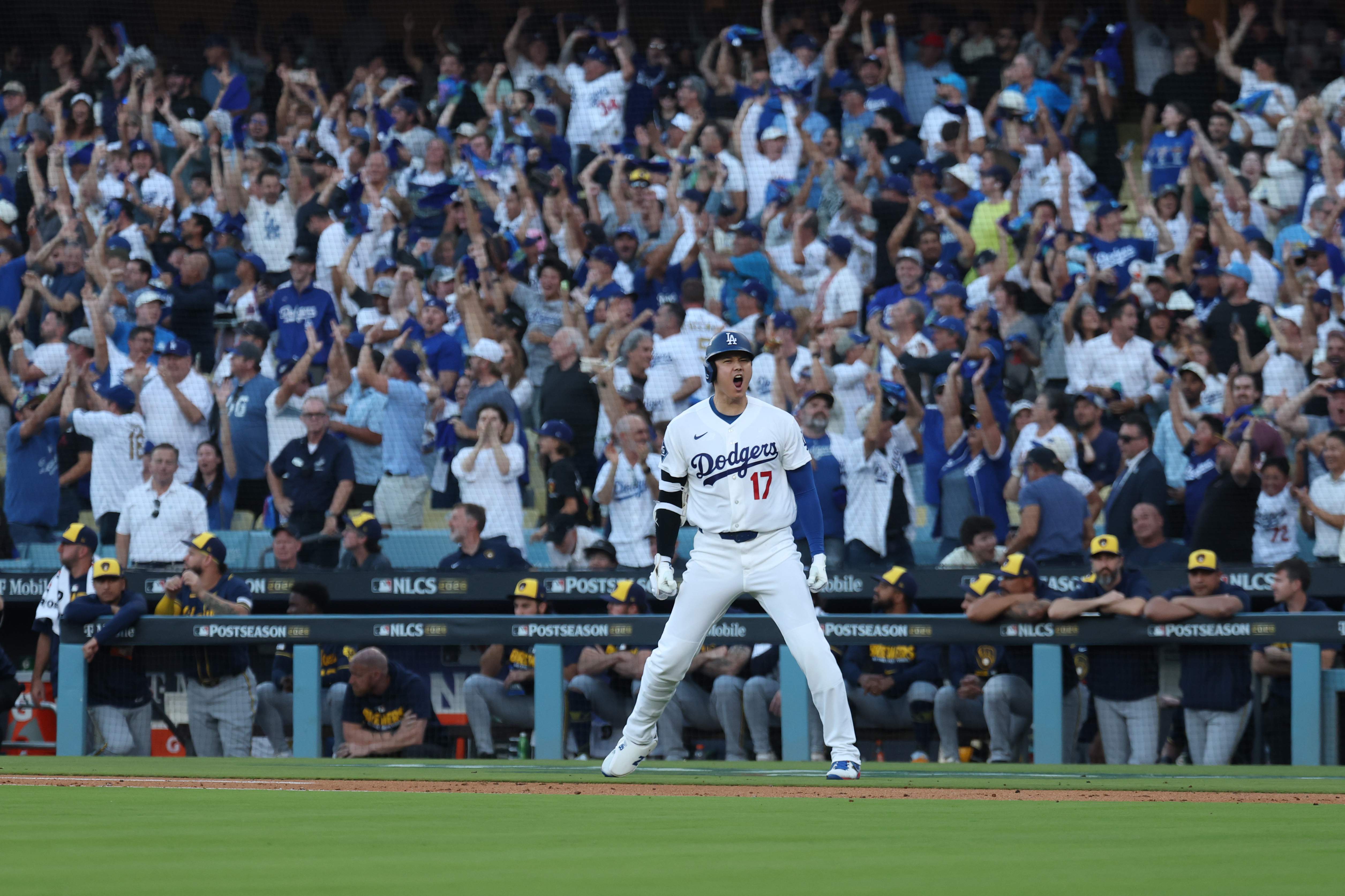 National League Championship Series: Milwaukee Brewers v Los Angeles Dodgers - Game Four