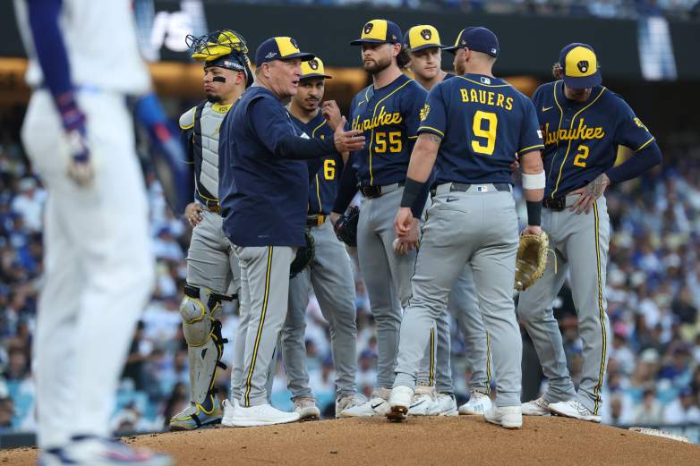 National League Championship Series: Milwaukee Brewers v Los Angeles Dodgers - Game Four