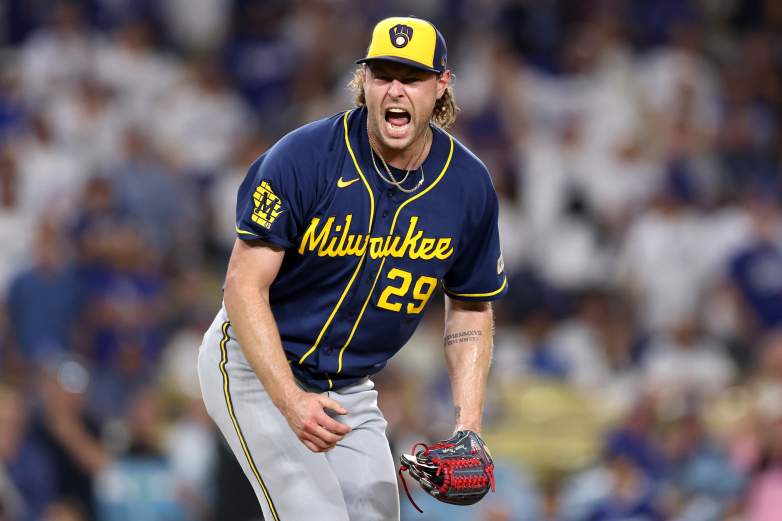 National League Championship Series: Milwaukee Brewers v Los Angeles Dodgers - Game Three