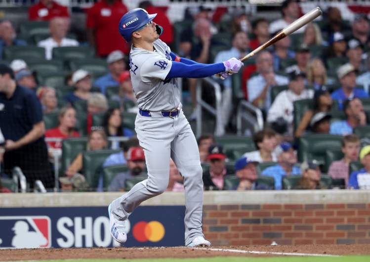 National League Division Series: Los Angeles Dodgers v Atlanta Braves - Game Three