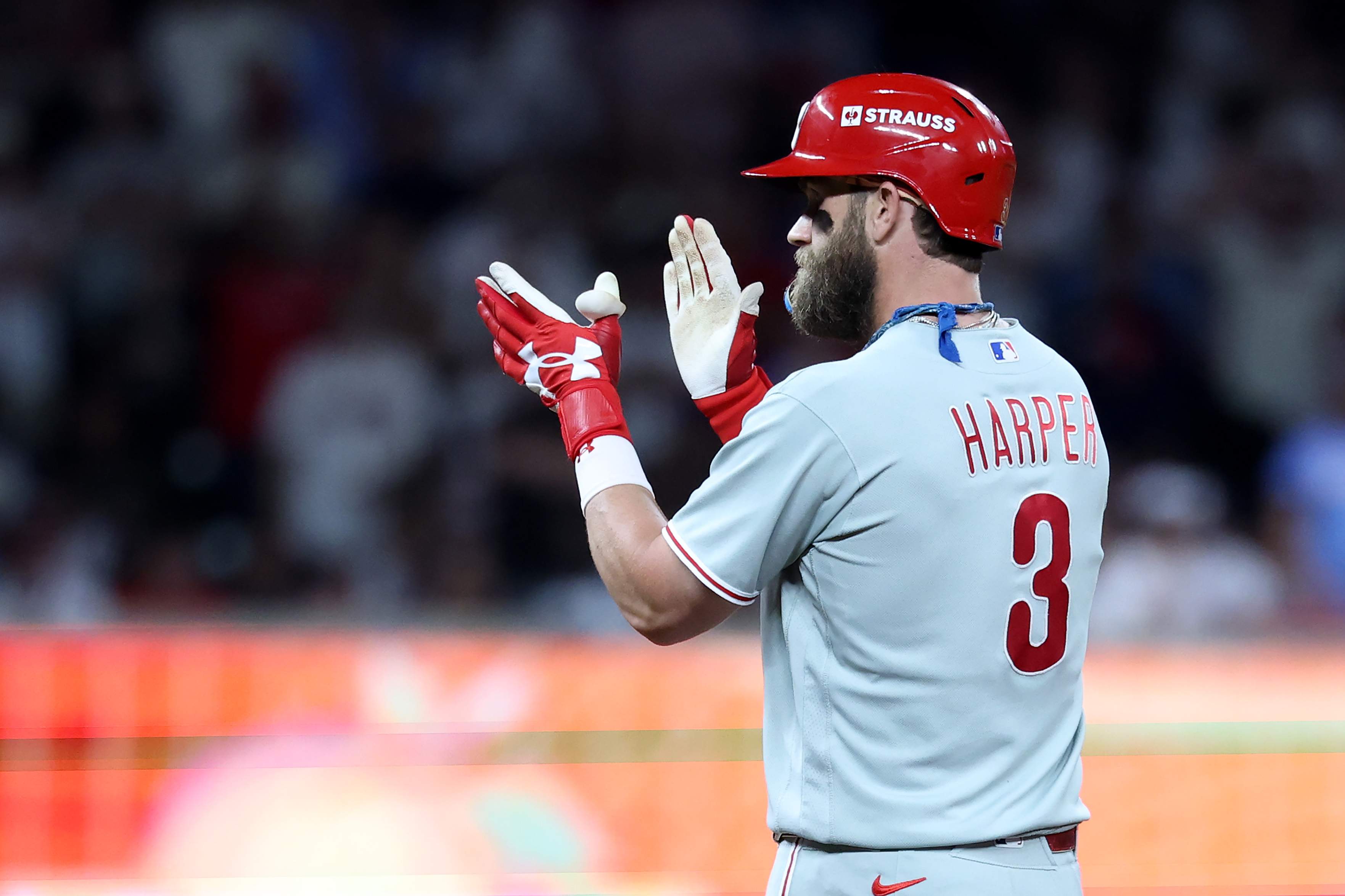 Per MLB insider Ken Rosenthal, Philadelphia Phillies first baseman Bryce Harper waive his no-trade clause is if the team who trades for him extends him past his current remaining contract of five years.