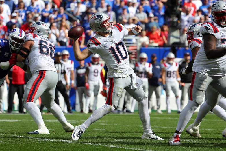 New England Patriots v Buffalo Bills