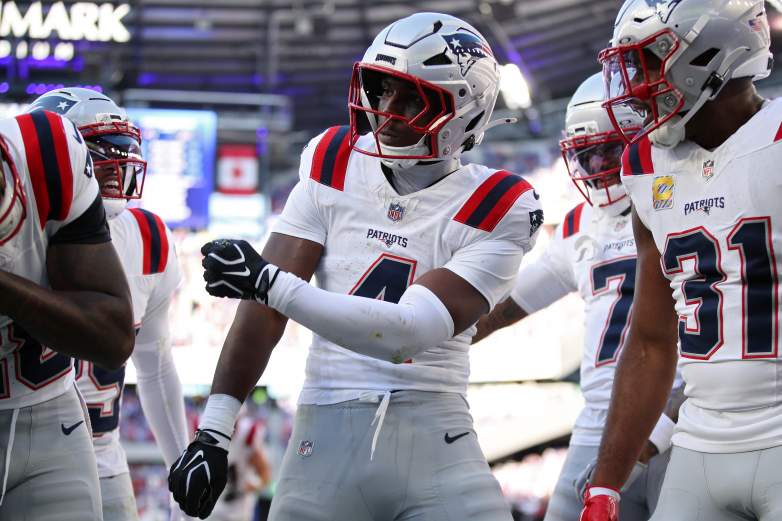New England Patriots v Buffalo Bills