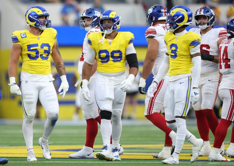 New York Giants v Los Angeles Rams