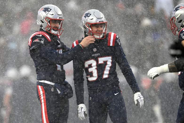 New York Jets v New England Patriots