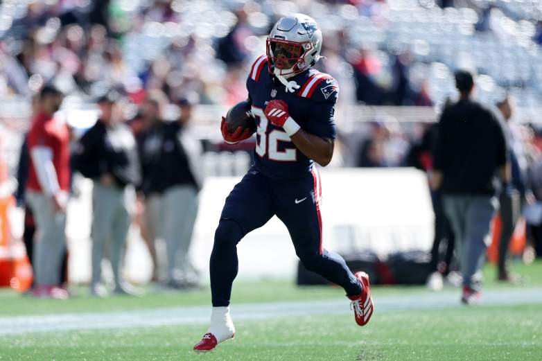 New York Jets v New England Patriots
