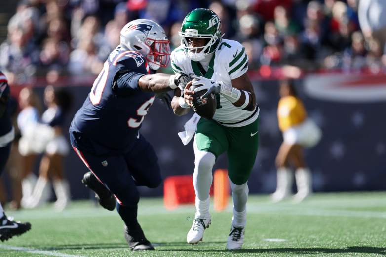 New York Jets v New England Patriots