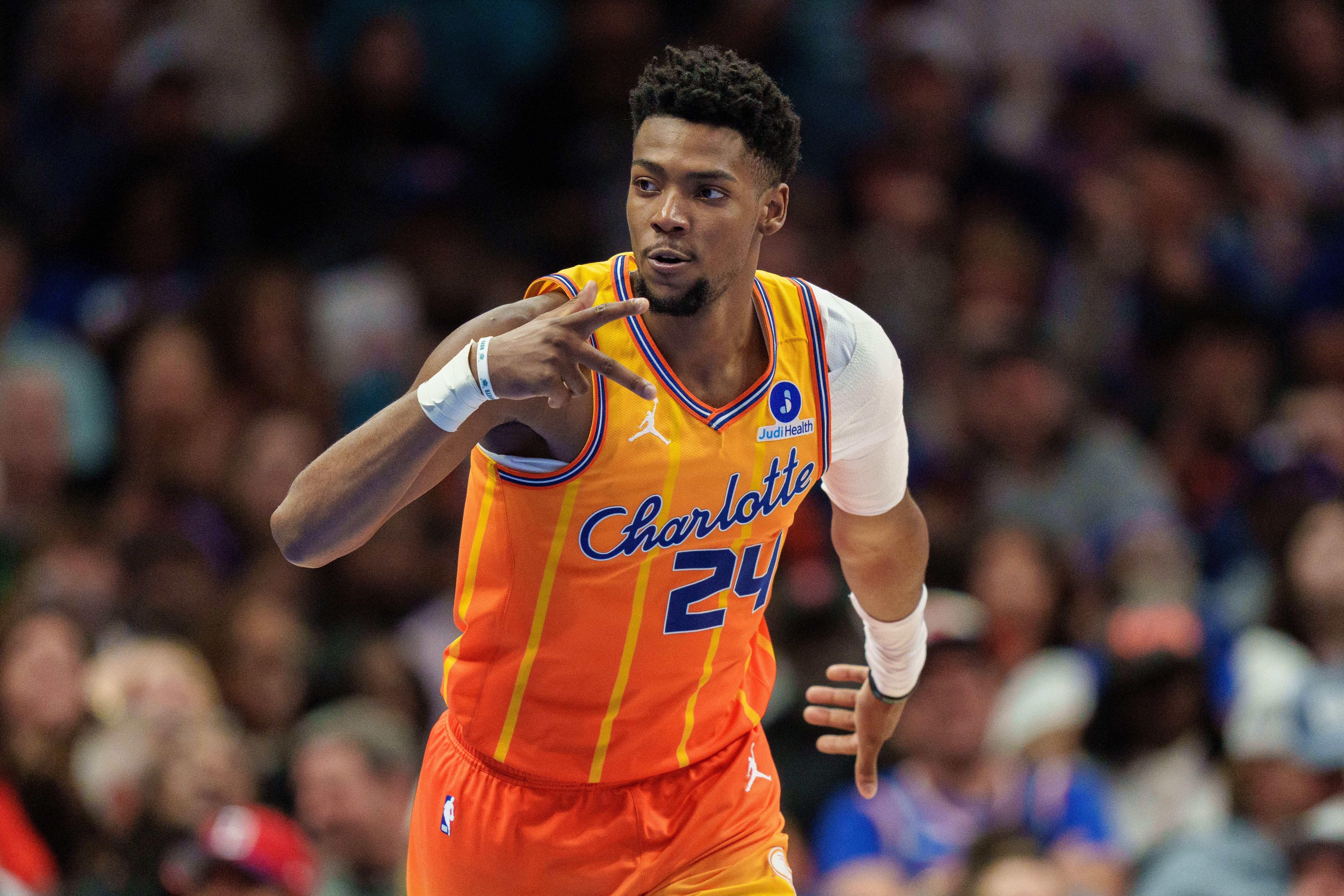 New York Knicks v Charlotte Hornets