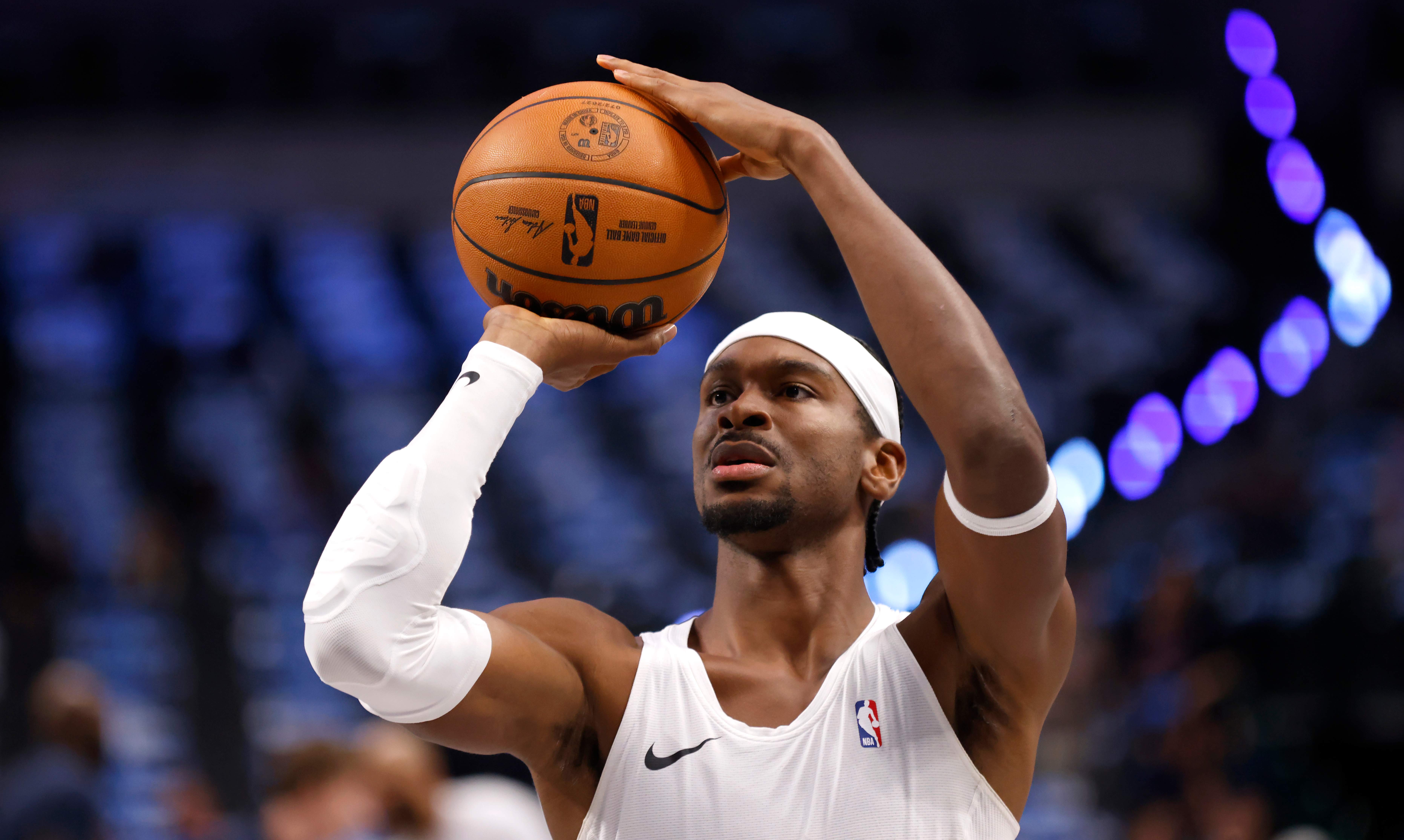 Oklahoma City Thunder v Dallas Mavericks