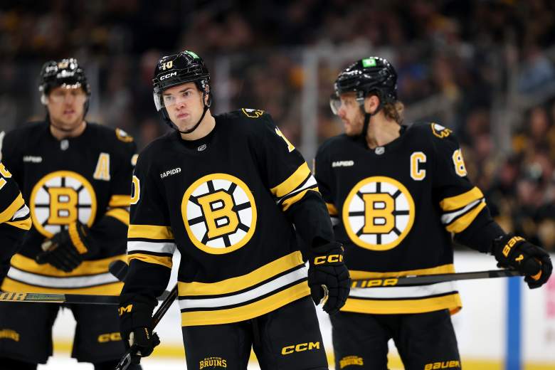 Ottawa Senators v Boston Bruins