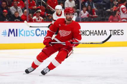 Dylan Larkin Trade News Suddenly Emerges Before Kraken Game