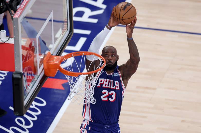 Philadelphia 76ers v New York Knicks