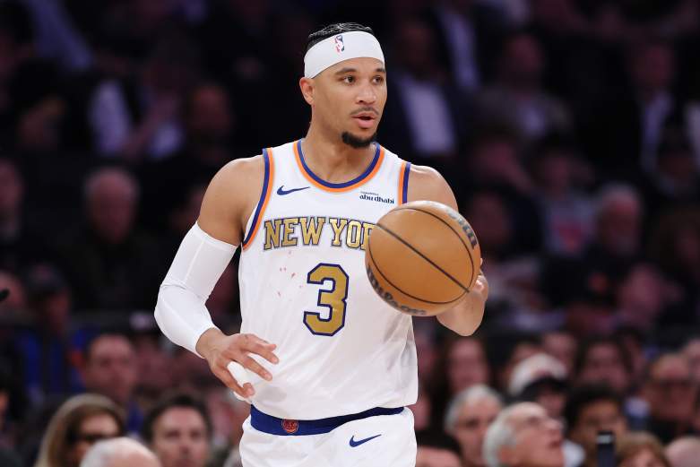 Philadelphia 76ers v New York Knicks