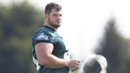Eagles 3x Pro Bowler Could Turn Chargers Into Buyers Before Trade Deadline