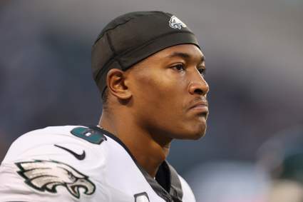 DeVonta Smith’s Setback Lingers Before Eagles Face Rams