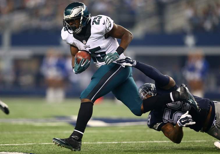 Philadelphia Eagles v Dallas Cowboys