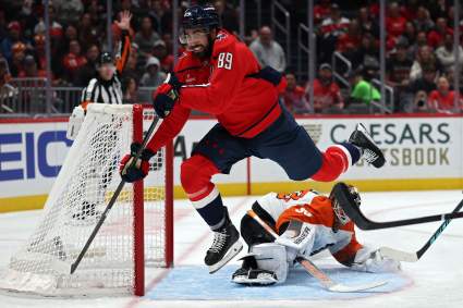 Flyers’ Three-Game Losing Streak Comes With Brutal Goaltending Number