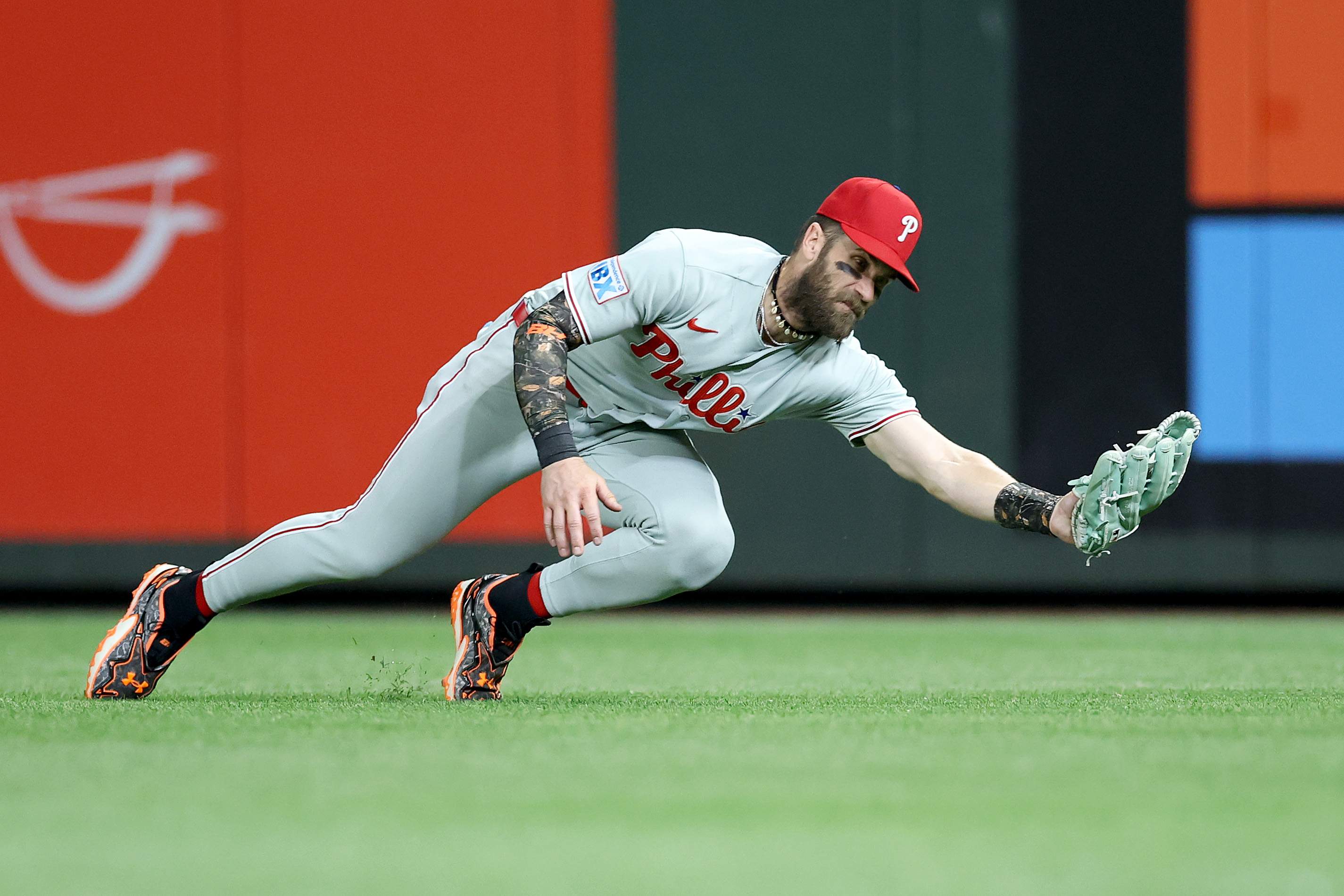Philadelphia Phillies v Seattle Mariners