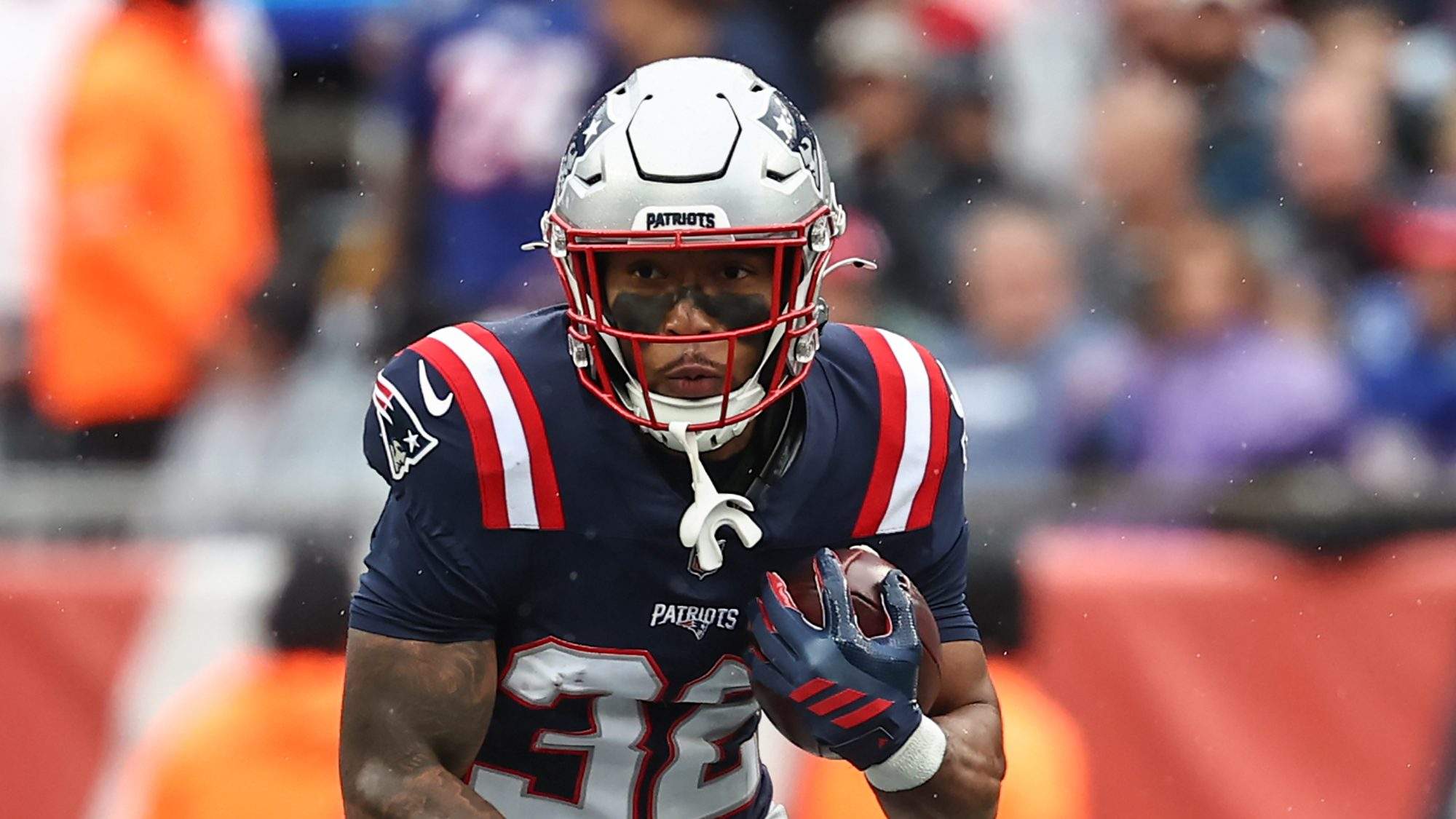 TreVeyon Henderson Injury Shouldn’t ‘Be as Severe’ as A.J. Brown’s: Ex-NFL Doctor