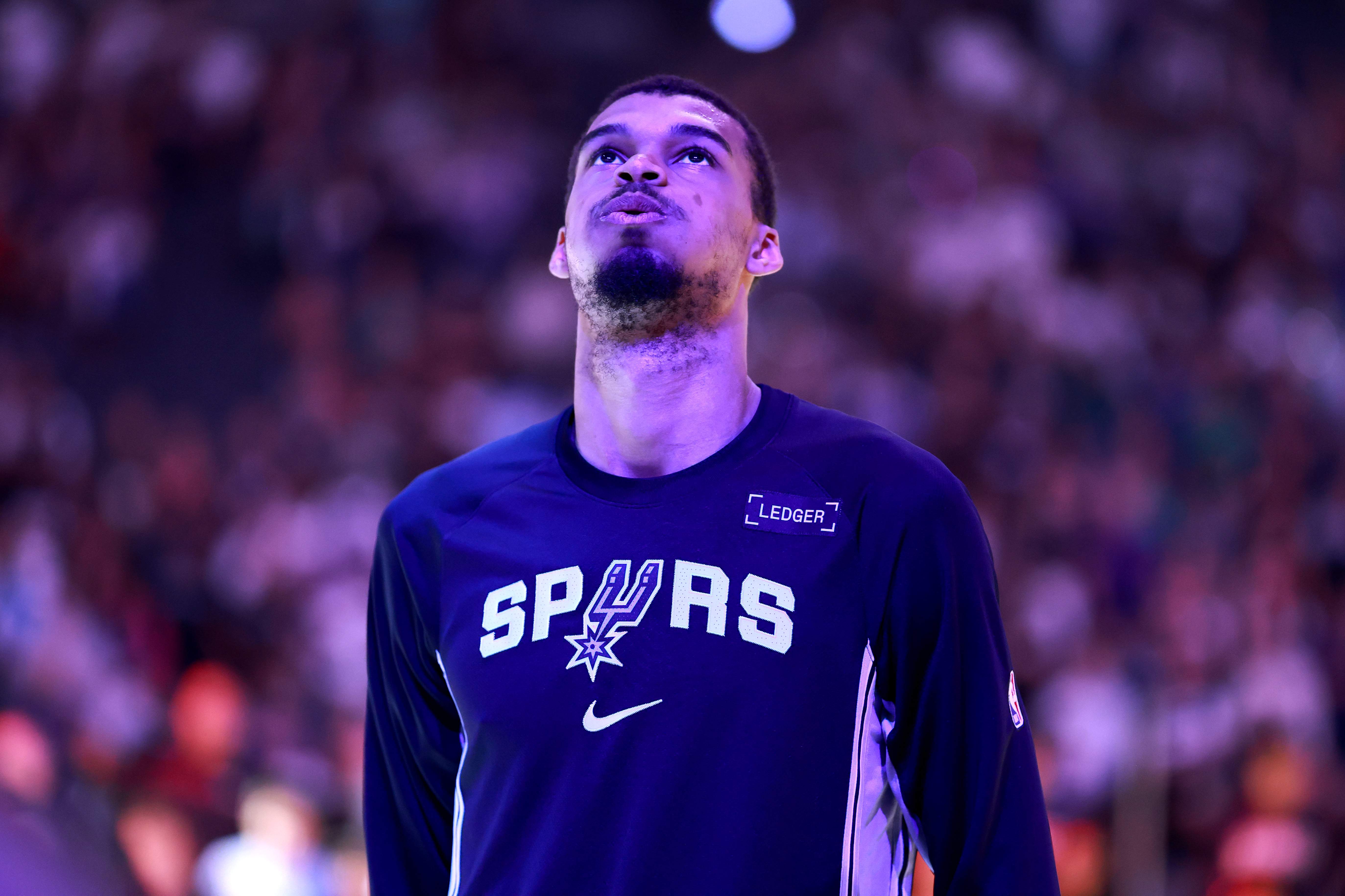 San Antonio Spurs v Sacramento Kings