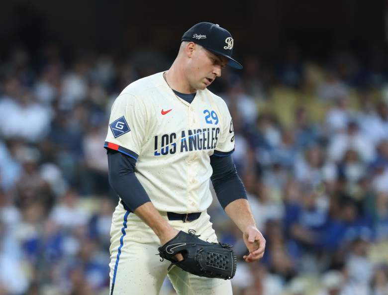 San Francisco Giants v Los Angeles Dodgers