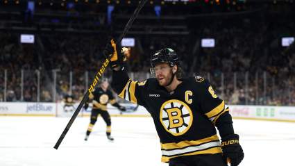 Bruins’ David Pastrnak Ties 19-Year All-Timer as Points Streak Extends
