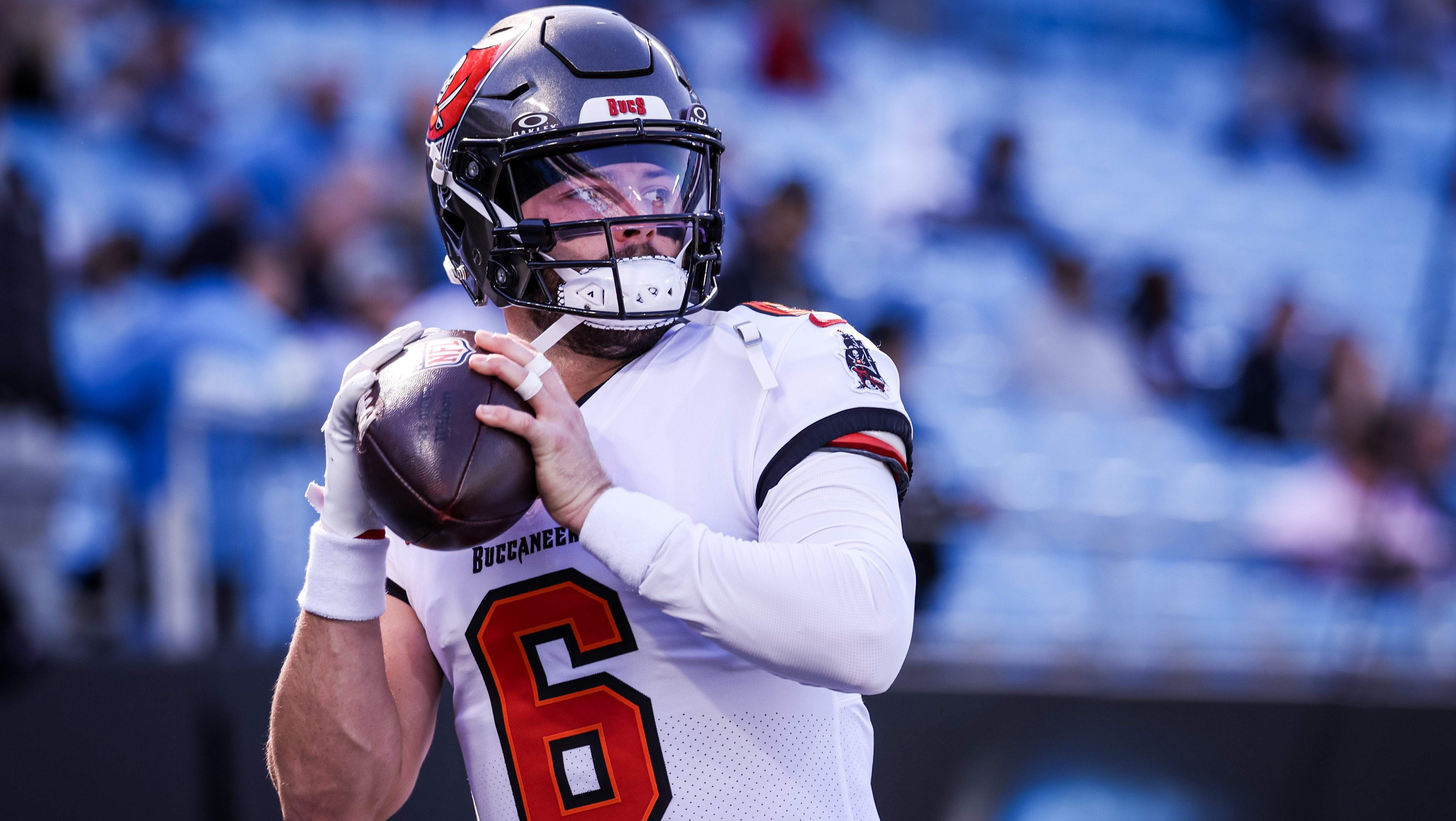 Mayfield Returns as Buccaneers Steamroll Panthers 43-13