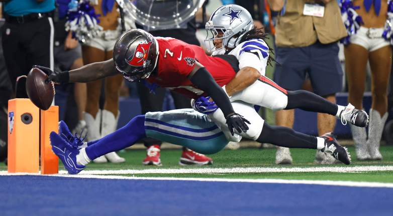 Tampa Bay Buccaneers v Dallas Cowboys