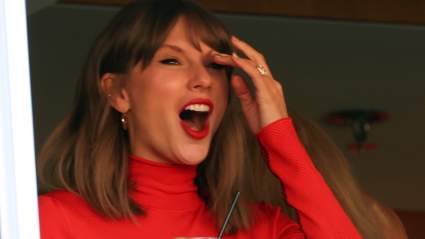 Taylor Swift ‘Won Herself an Oscar’ Before Travis Kelce Game: Report