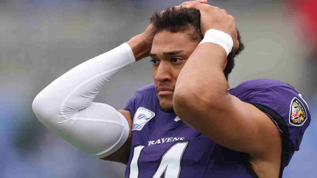 Ravens All-Pro Kyle Hamilton Leaves Falcons Game With Injury