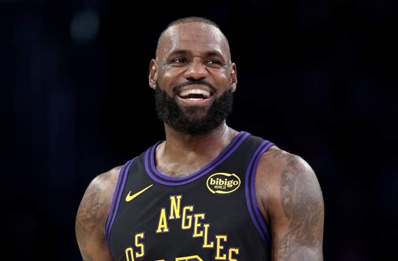 Utah Jazz v Los Angeles Lakers