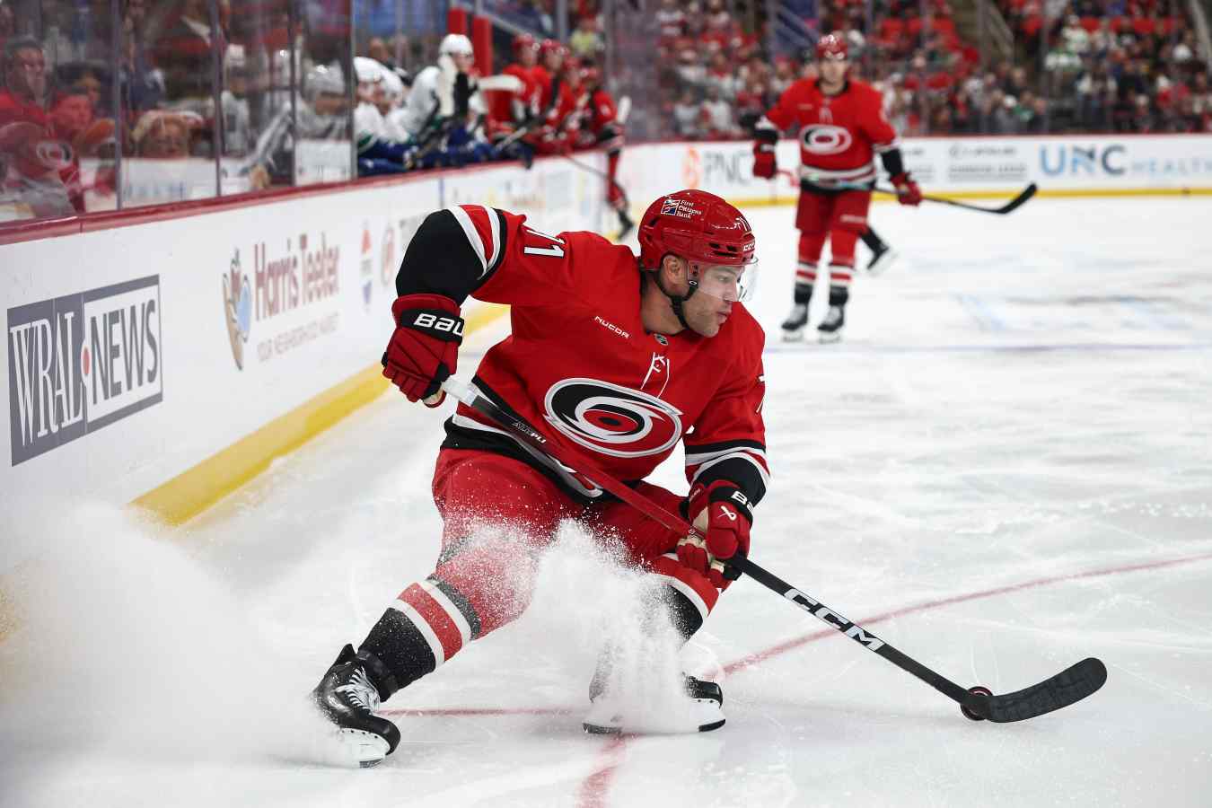 Carolina Hurricanes Make Taylor Hall Announcement Before Canucks Game