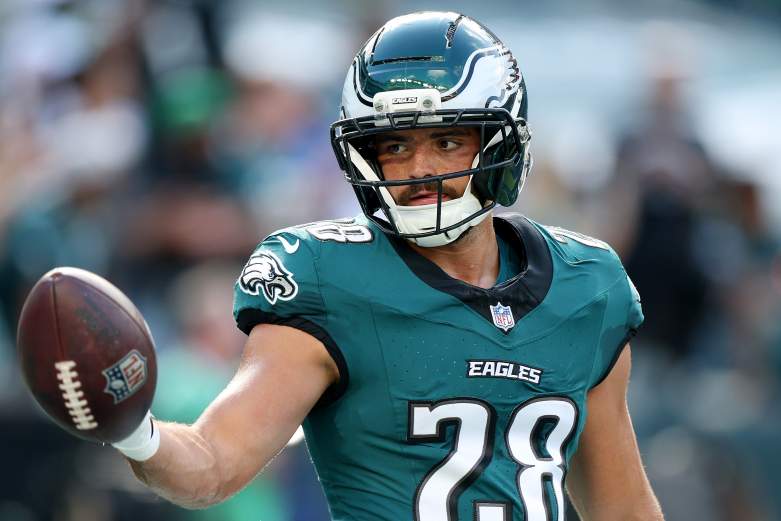 Washington Commanders v Philadelphia Eagles